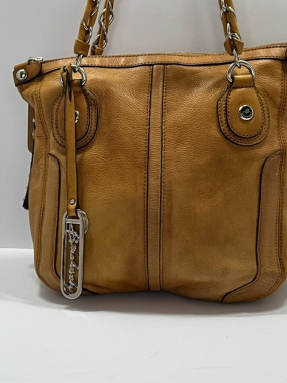 B. Makowsky Leather Hobo Shoulder Bag Chain Strap Multi Zip Pockets Camel w/CoA - Picture 2 of 16